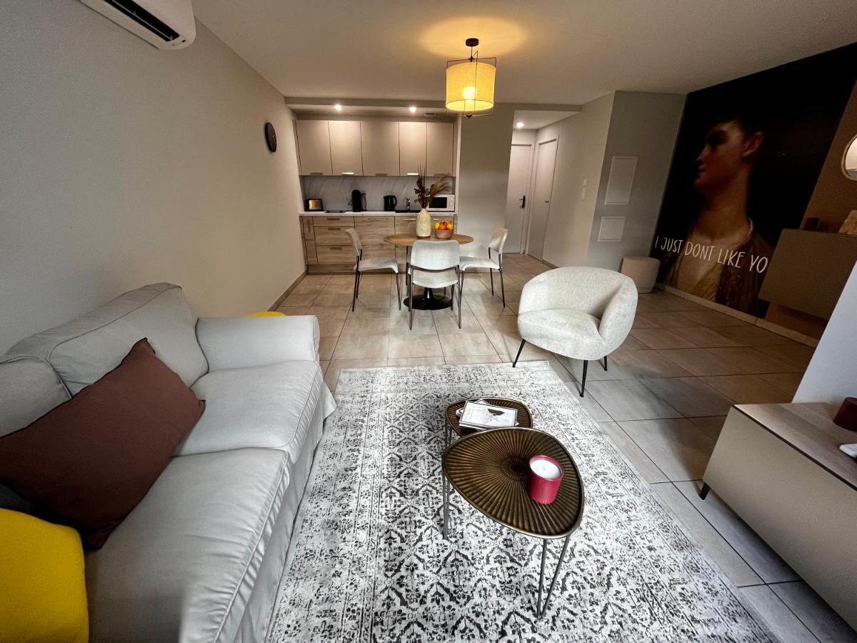 Les Demoiselles De La Tour ! Apartment Carcassonne Bagian luar foto